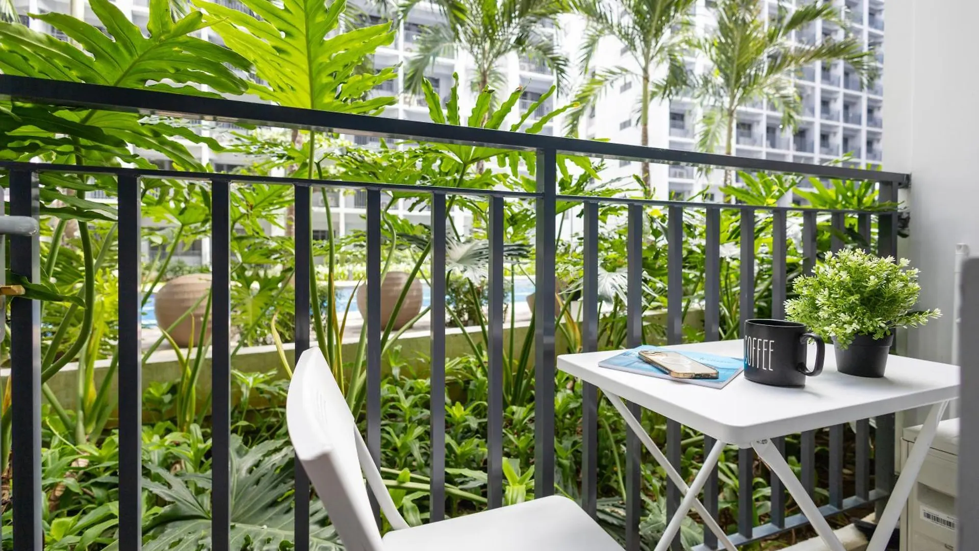 Apartment Oasis Urban Stay 1 Shore 2 Residences Near Moa And Naia International Airport Manila